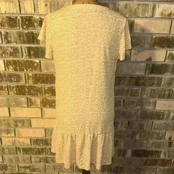 Yellow patterned lightweight mini dress - Picture 5 of 11